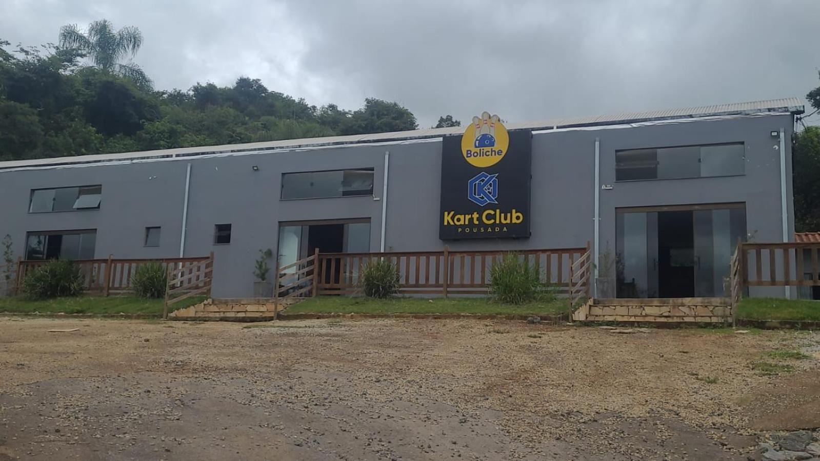 Pousada Kart Clube São João del Rei Buitenkant foto